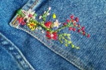 jeans embroidered with flowers