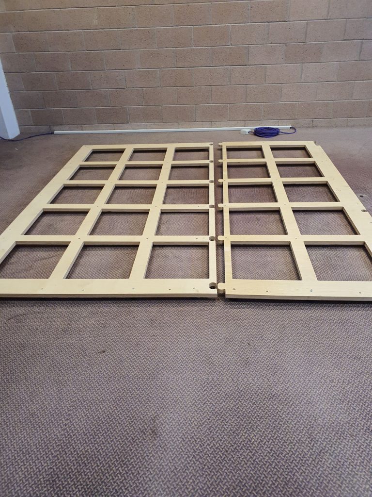 Wooden floor grid